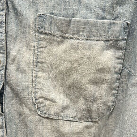 Merona Denim Chambray Washed Out Popover Shirt size Medium Western Coastal - Picture 2 of 6